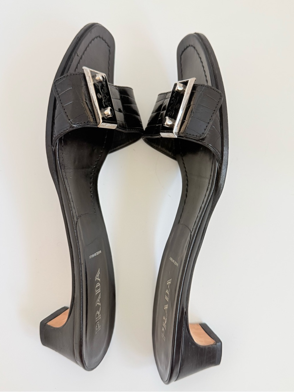 Prada Vintage Y2K Croc Embossed Leather Mule Black Logo Plaque Heels EU 38.5 - Picture 5 of 11